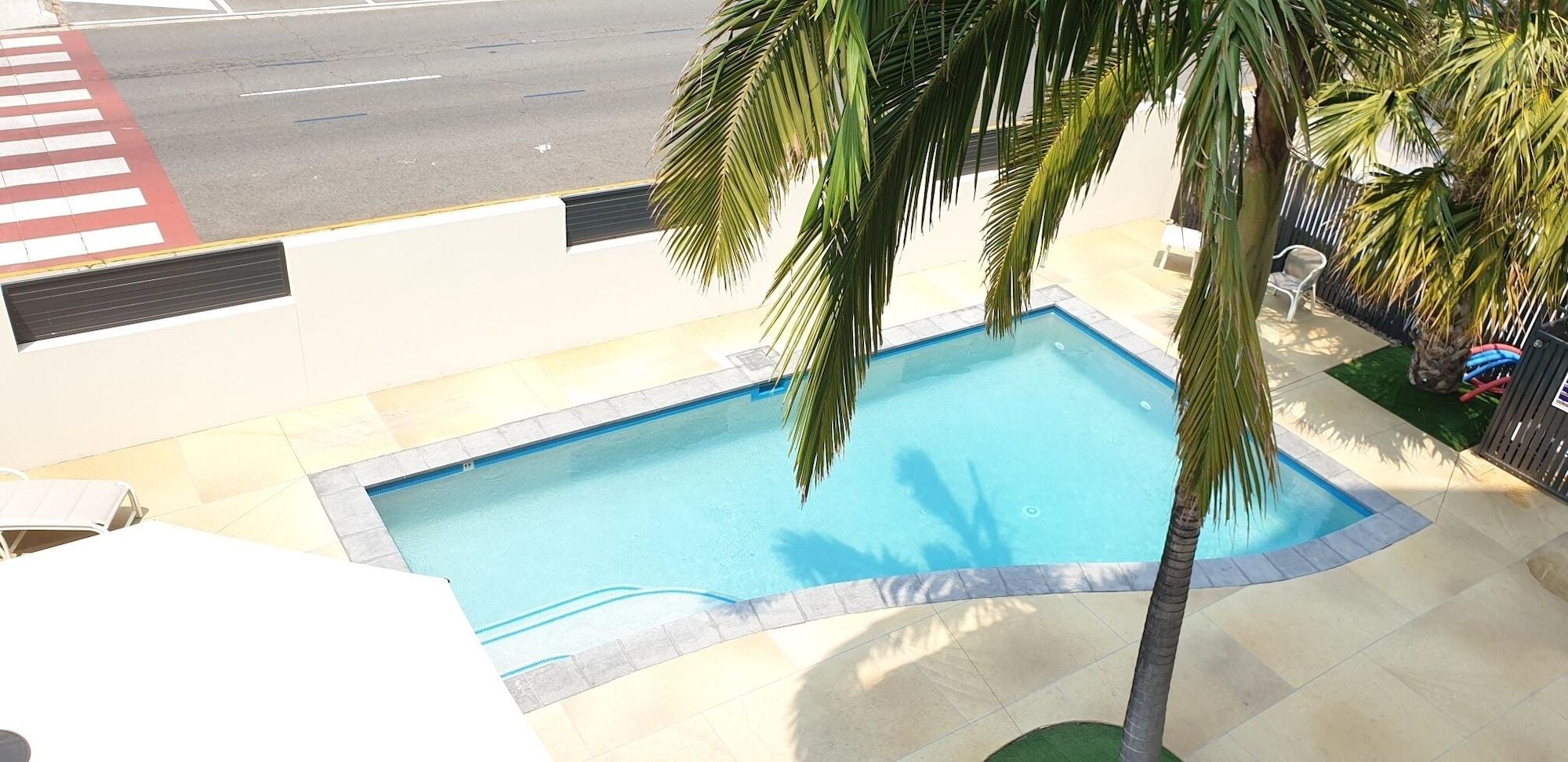Wyuna Beachfront Holiday Apartments Gold Coast Extérieur photo