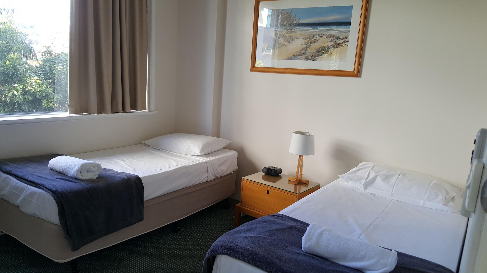Wyuna Beachfront Holiday Apartments Gold Coast Extérieur photo