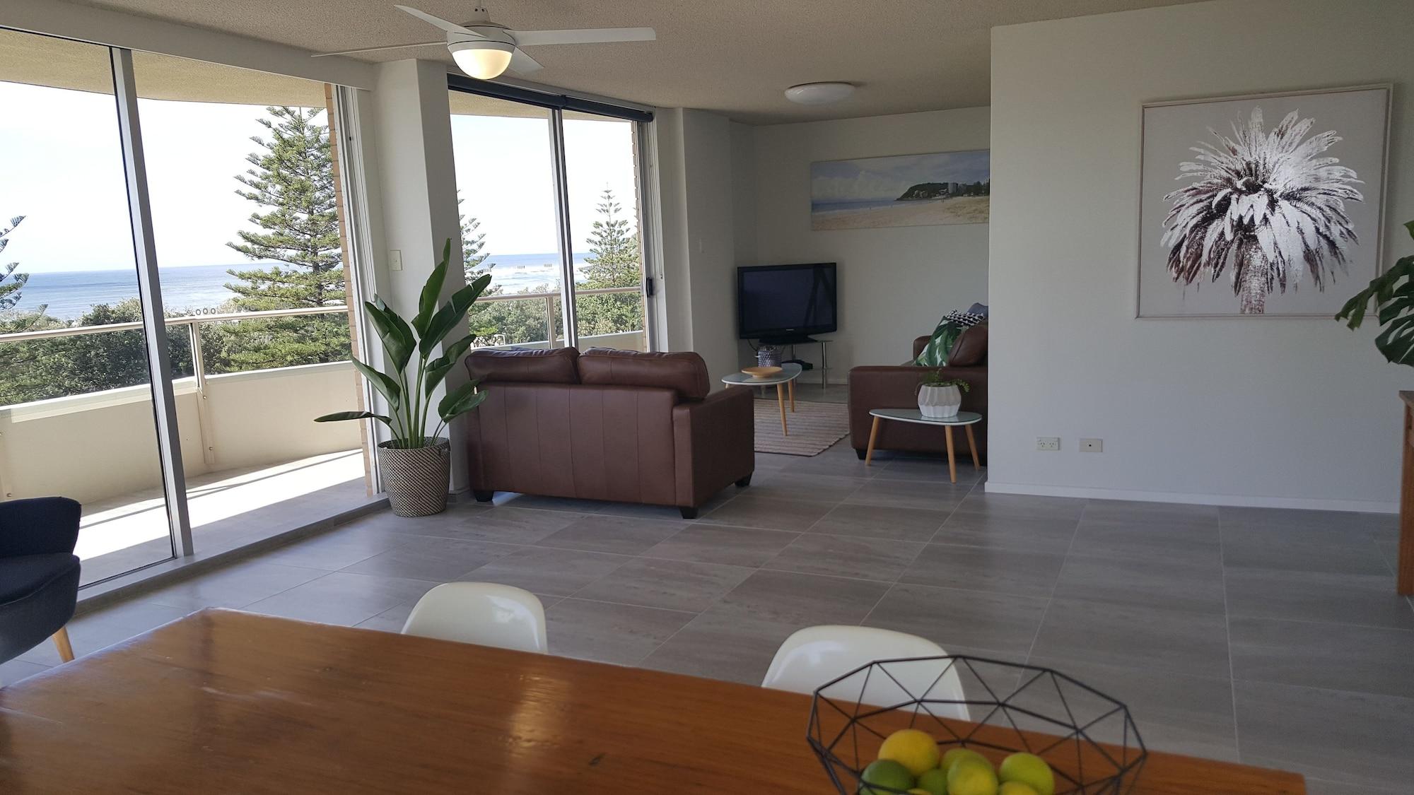 Wyuna Beachfront Holiday Apartments Gold Coast Extérieur photo