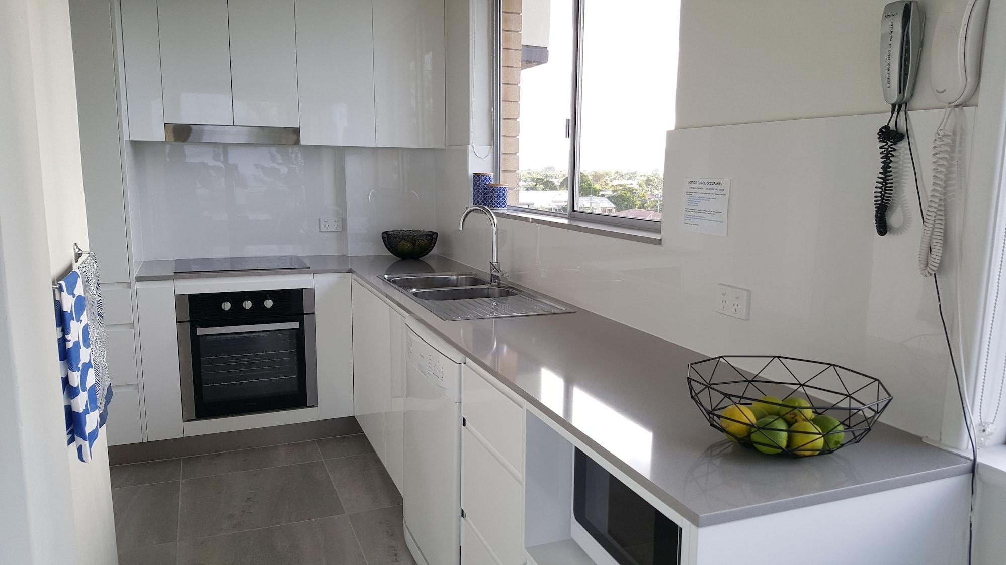 Wyuna Beachfront Holiday Apartments Gold Coast Extérieur photo