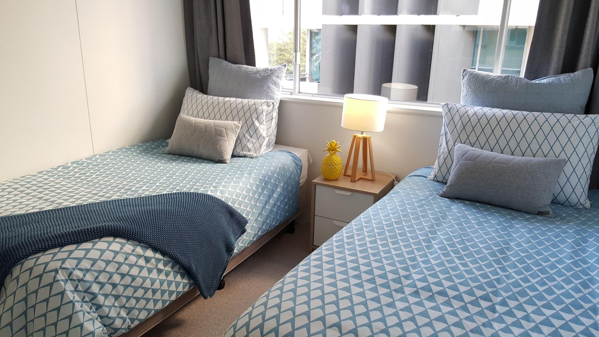 Wyuna Beachfront Holiday Apartments Gold Coast Extérieur photo