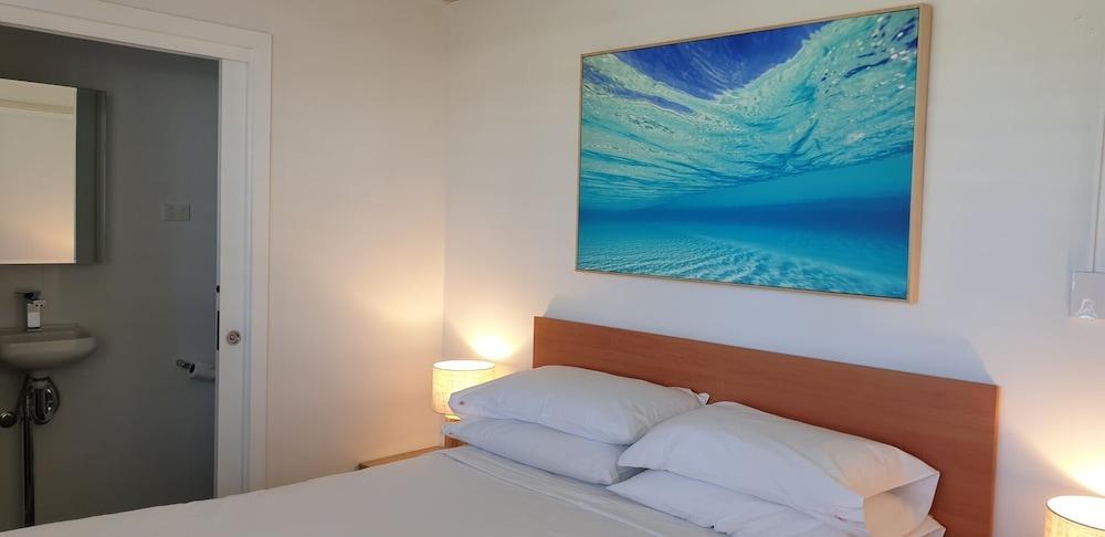 Wyuna Beachfront Holiday Apartments Gold Coast Extérieur photo