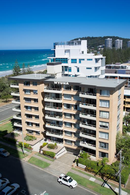 Wyuna Beachfront Holiday Apartments Gold Coast Extérieur photo